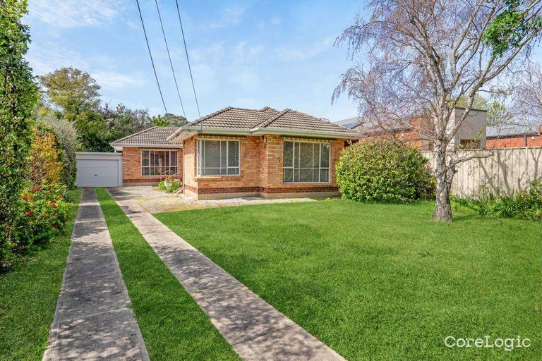 17 Piccadilly Cres, Campbelltown, SA 5074