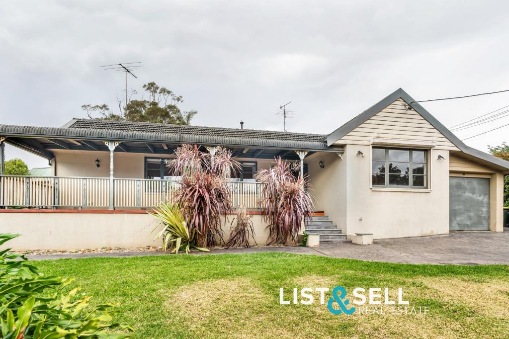 4 LILIAN ST, CAMPBELLTOWN, NSW 2560