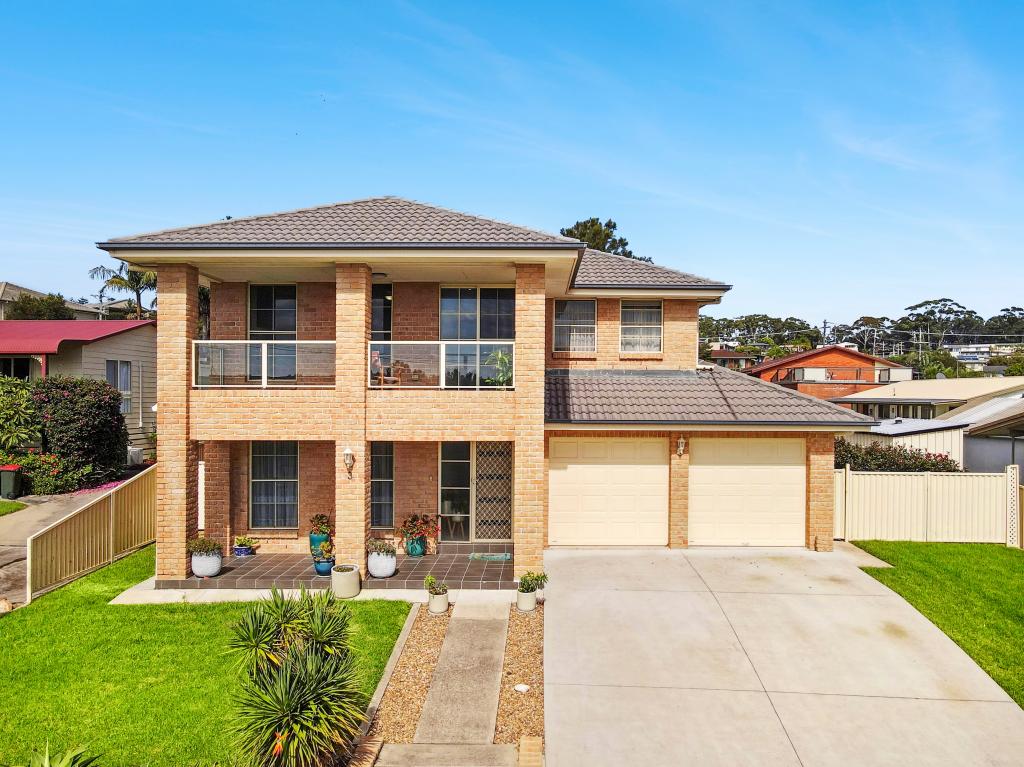 3 Andrew Ave, Tuross Head, NSW 2537