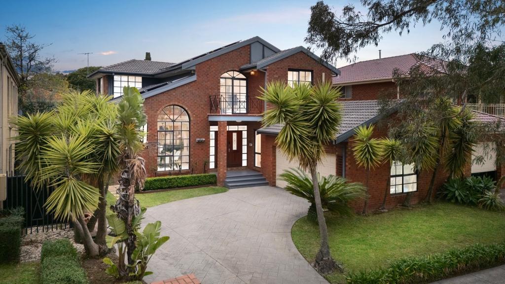94 Herriotts Bvd, Glen Waverley, VIC 3150