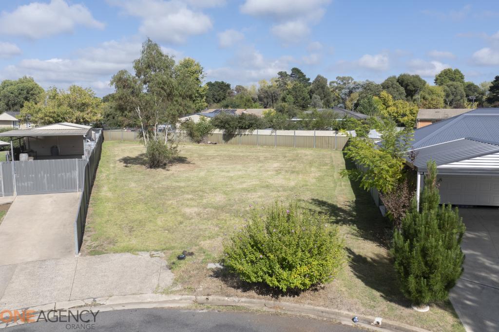 8 Tasha Pl, Orange, NSW 2800