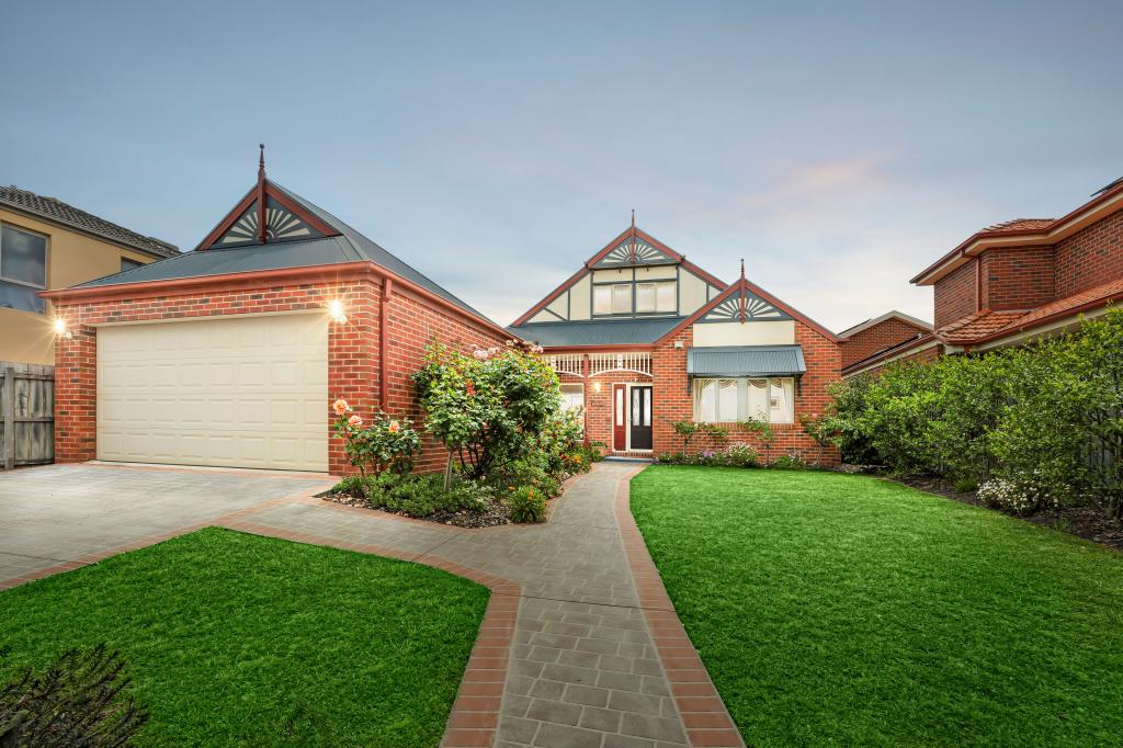 13 Robinson St, Clayton, VIC 3168