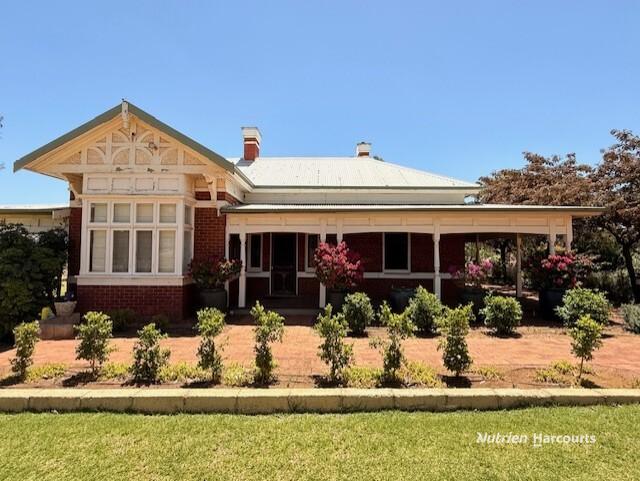 "Nundah" Katrine Rd, Northam, WA 6401