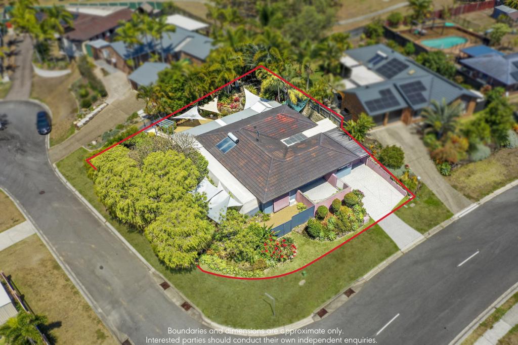 42 Latrobe Ave, Helensvale, QLD 4212