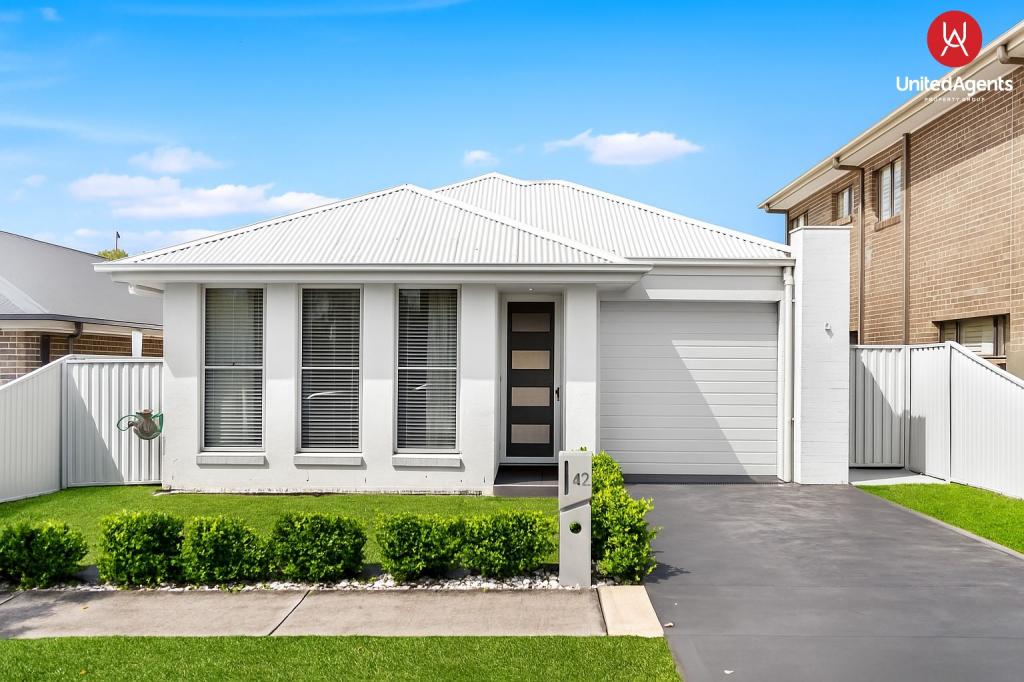 42 ROCCO PL, GREEN VALLEY, NSW 2168
