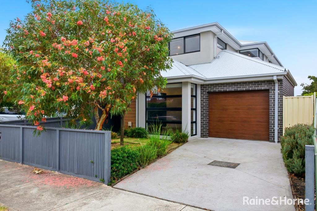 73A SALTLEY ST, SOUTH KINGSVILLE, VIC 3015