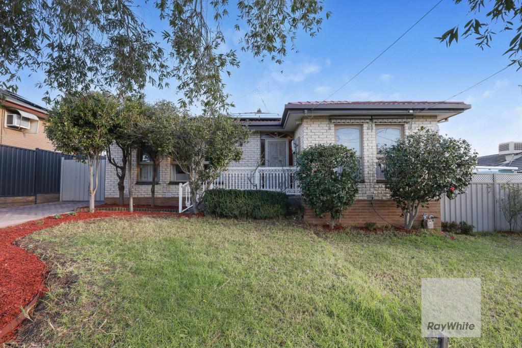4 Woodleigh Pl, Gladstone Park, VIC 3043