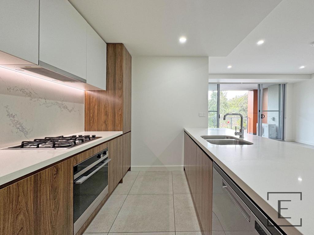 A109/98 Lakeside Pde, Jordan Springs, NSW 2747