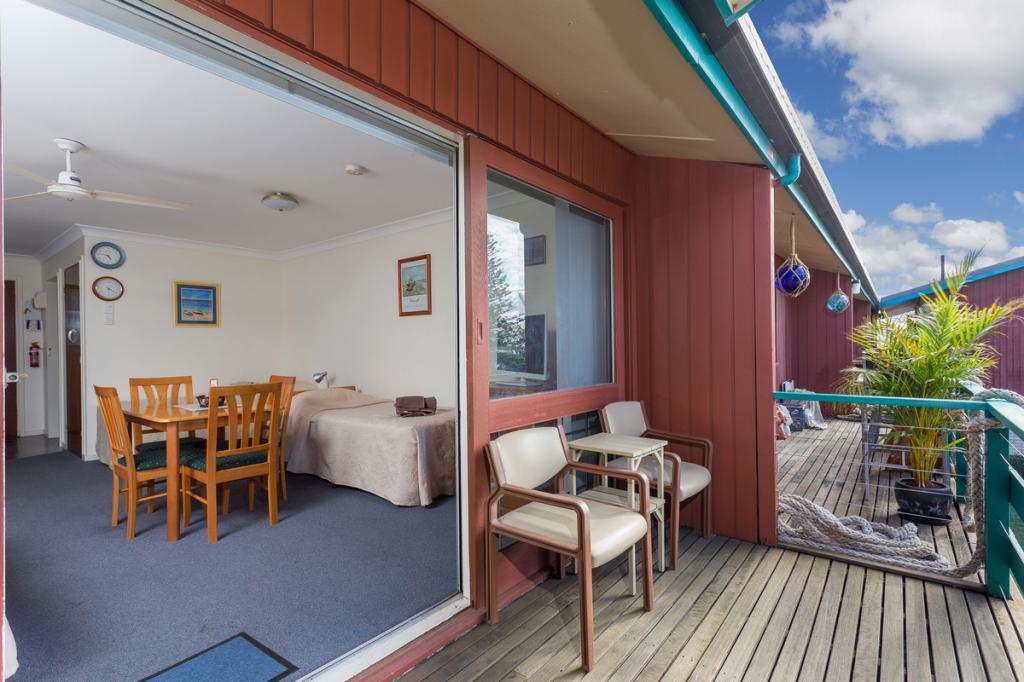 6/89-91 Main St, Manning Point, NSW 2430
