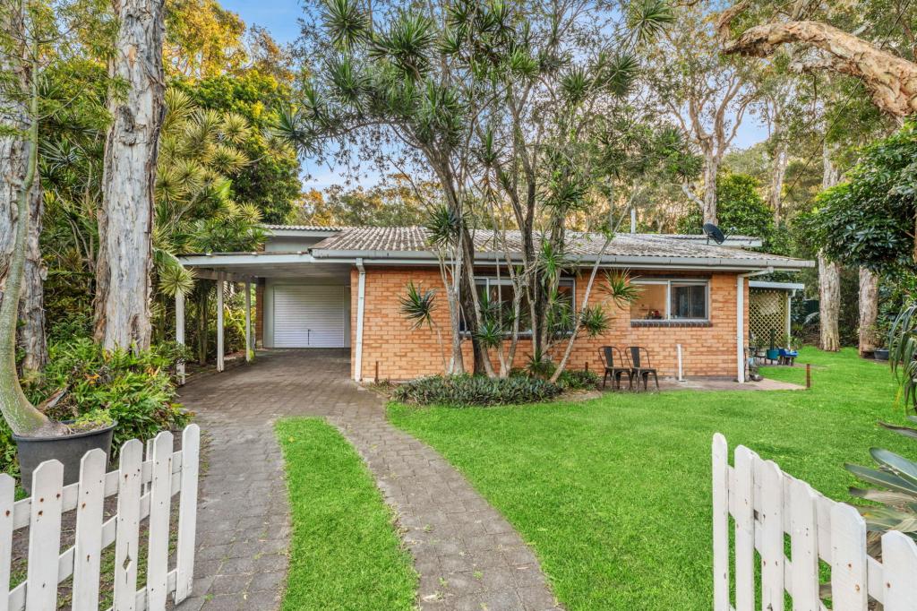 1 Devon Ct, Coolum Beach, QLD 4573