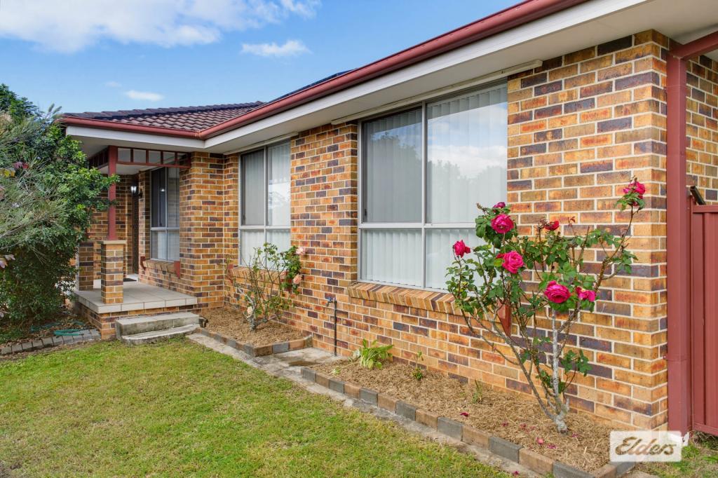 1/11 KURRAJONG CRES, TAREE, NSW 2430