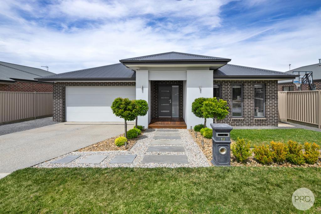 12 Bliss St, Winter Valley, VIC 3358