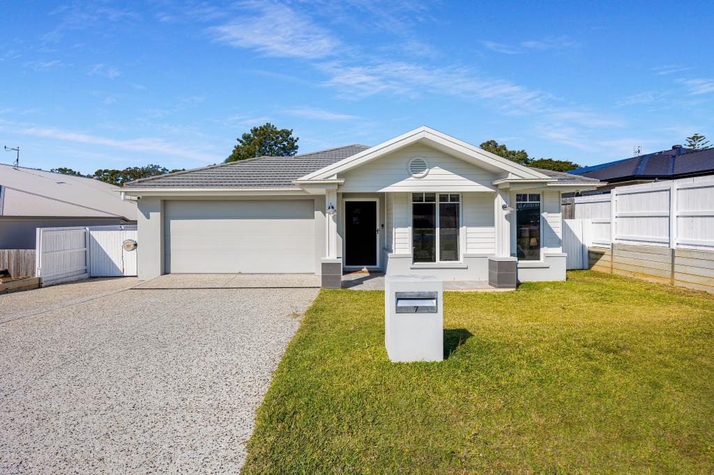 7 Hillgrove Ct, Bli Bli, QLD 4560