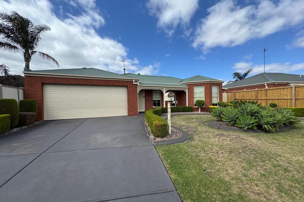 28 Parkland Dr, Hamlyn Heights, VIC 3215