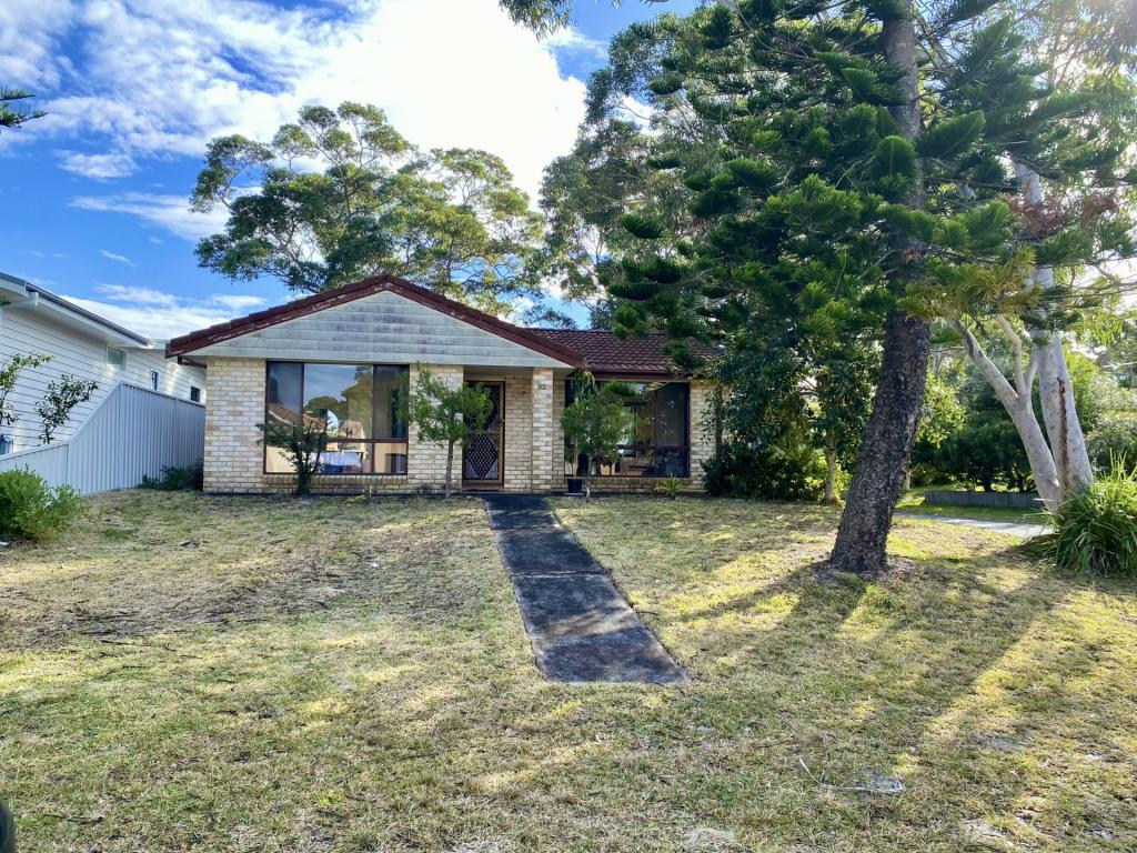 82 WATTS RD, CALLALA BEACH, NSW 2540