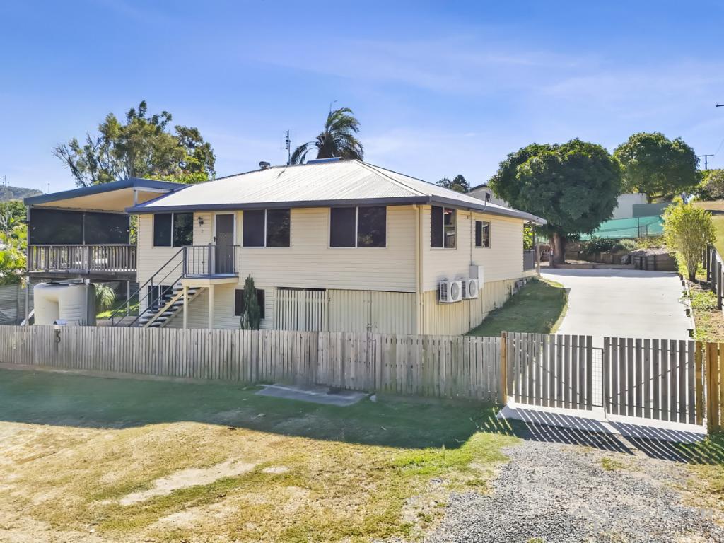 3 Nicholson St, Mount Morgan, QLD 4714
