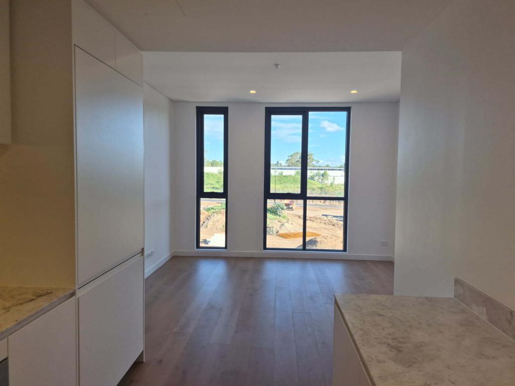 3021/35 Terry Rd, Rouse Hill, NSW 2155