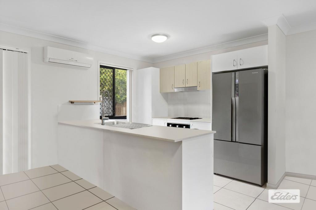 11/8 Wattlebrush Ct, Park Ridge, QLD 4125