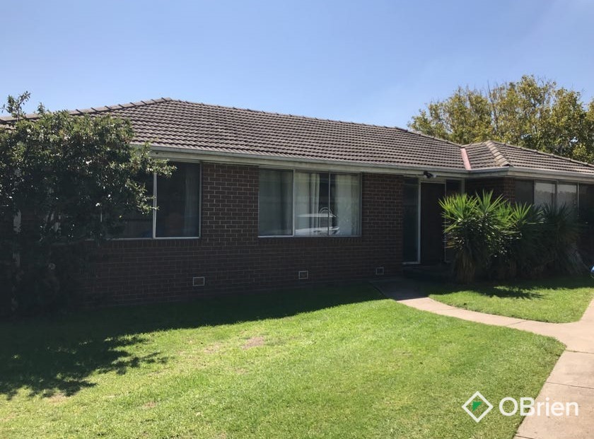 115 Karingal Dr, Frankston, VIC 3199