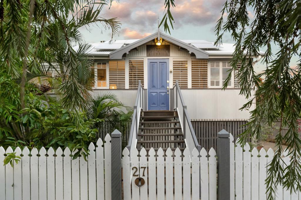 27 Tenth Ave, Railway Estate, QLD 4810