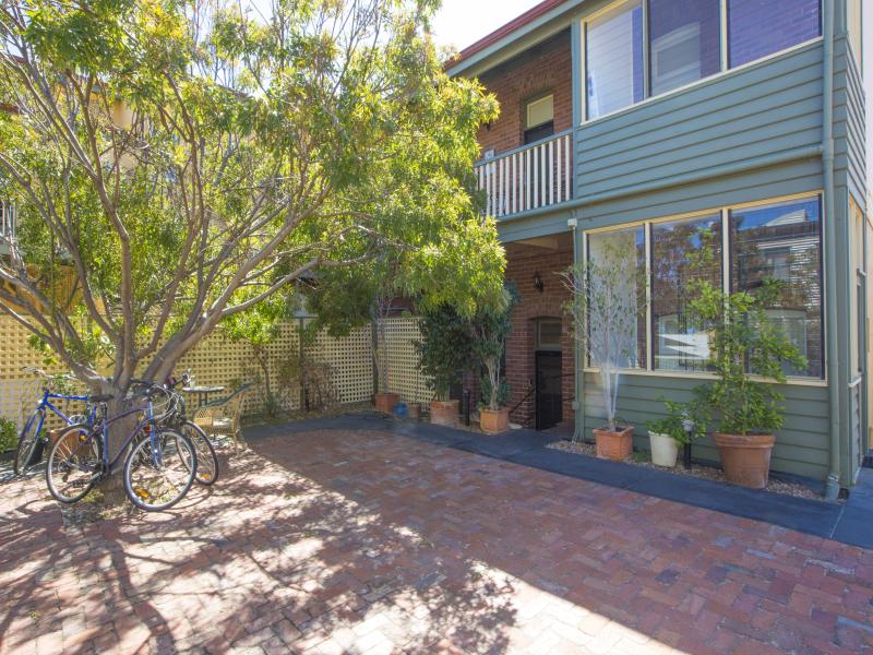 1/396 South Tce, South Fremantle, WA 6162