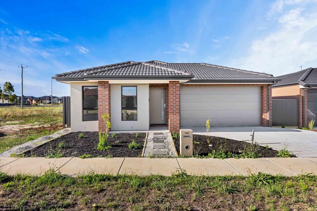 140 Birdwood Ave, Sebastopol, VIC 3356