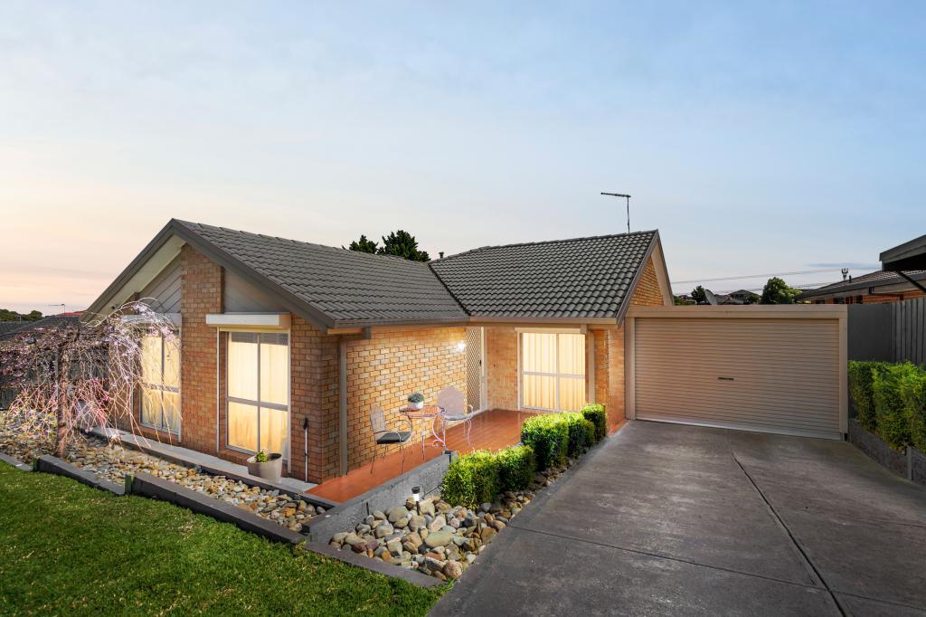 13 Ironbark Ct, Meadow Heights, VIC 3048