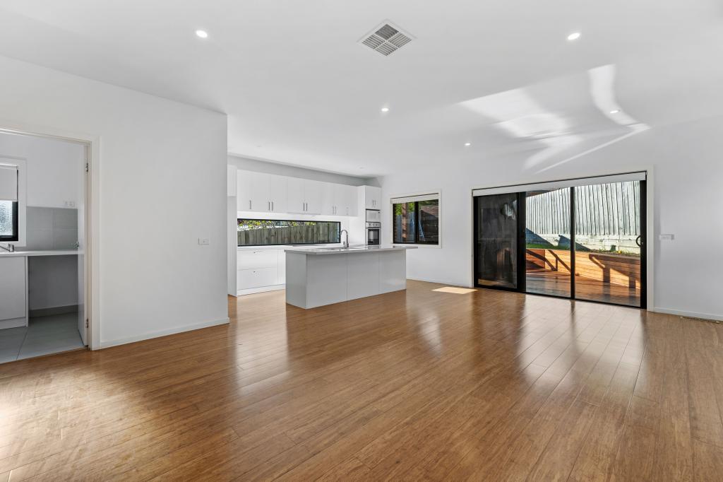 1/7 Dunrossil Cl, Mulgrave, VIC 3170