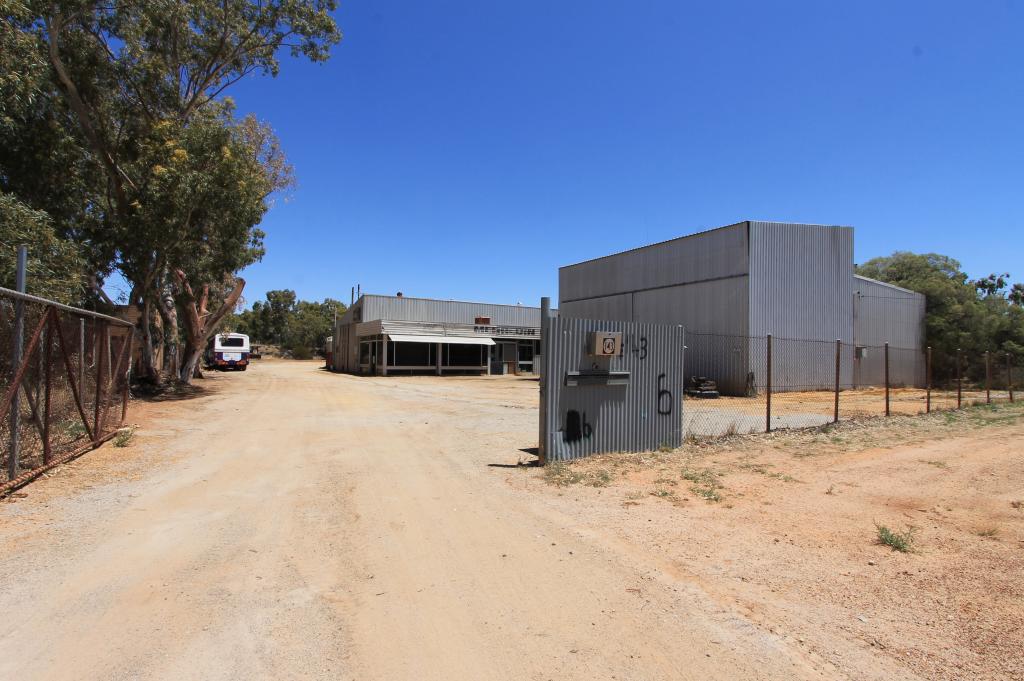 6 Edwards St, Merredin, WA 6415