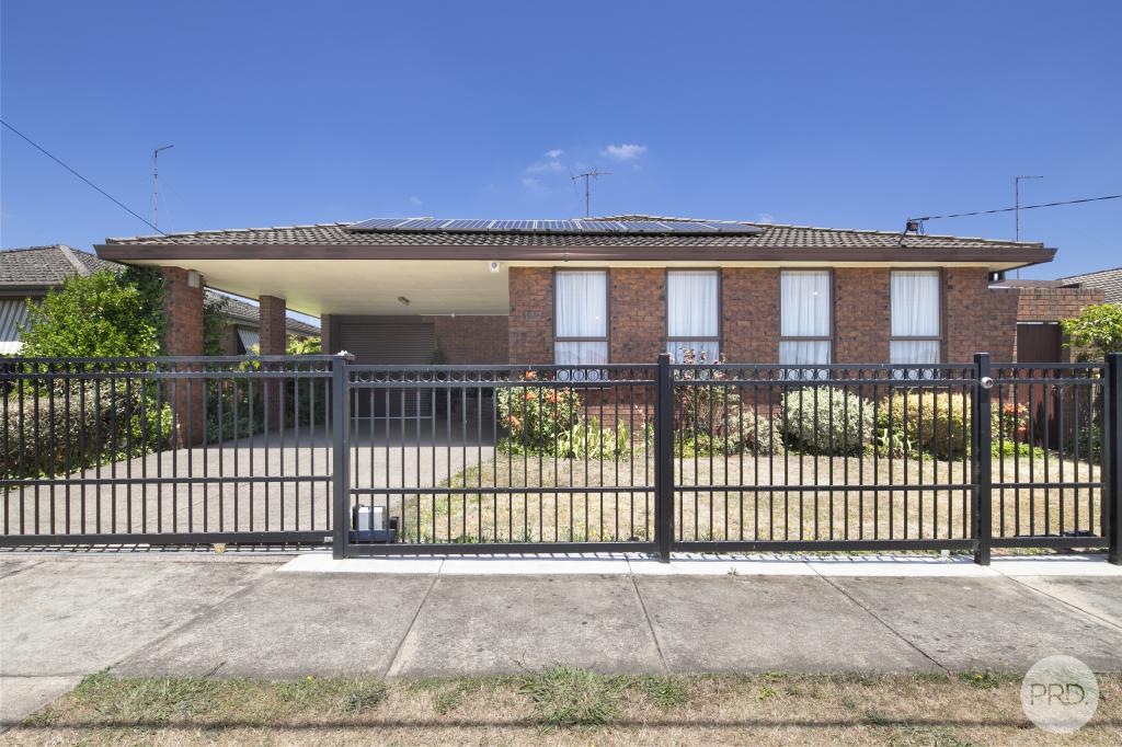 1127 Norman St, Wendouree, VIC 3355