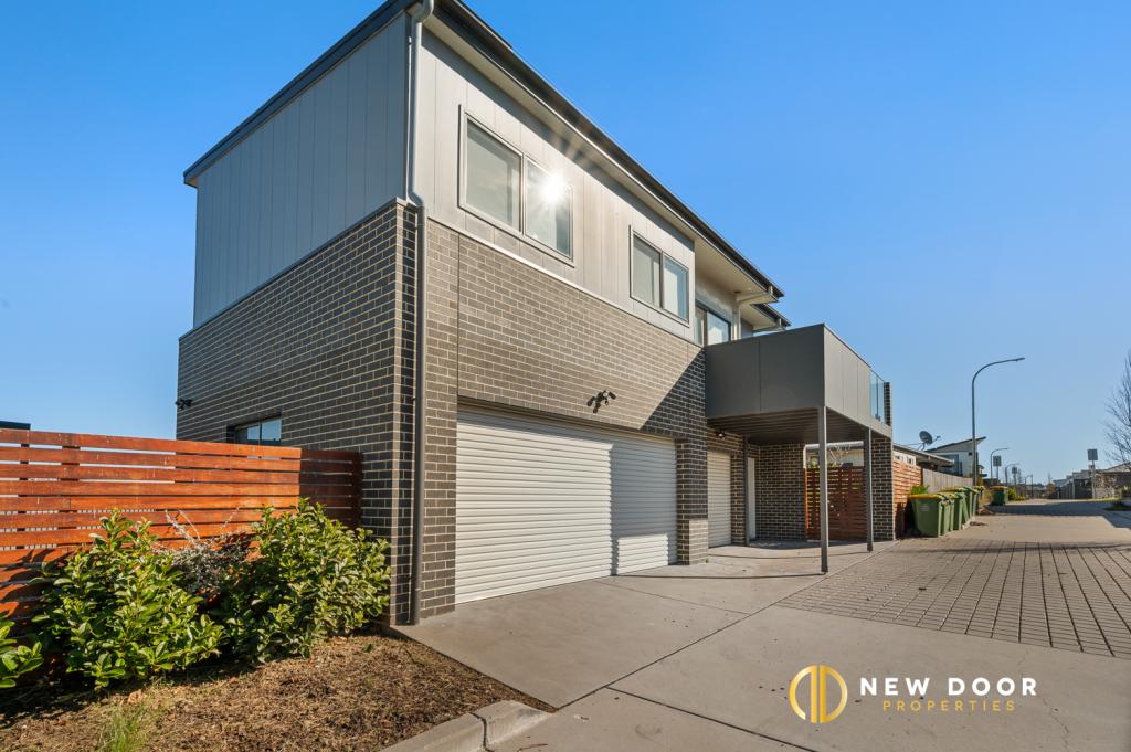 4 A Saphira St, Googong, NSW 2620