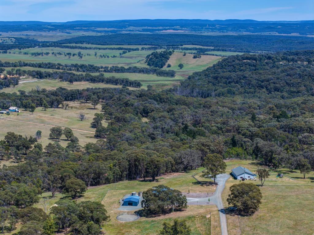 273 Tugalong Rd, Canyonleigh, NSW 2577