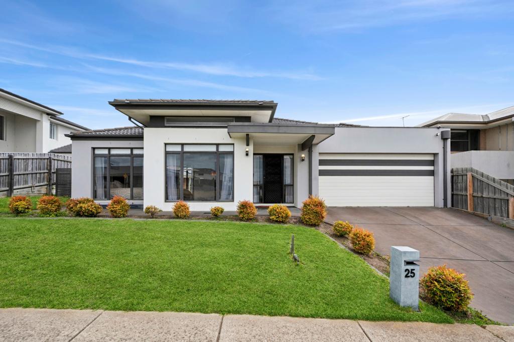 25 Grantham Dr, Highton, VIC 3216