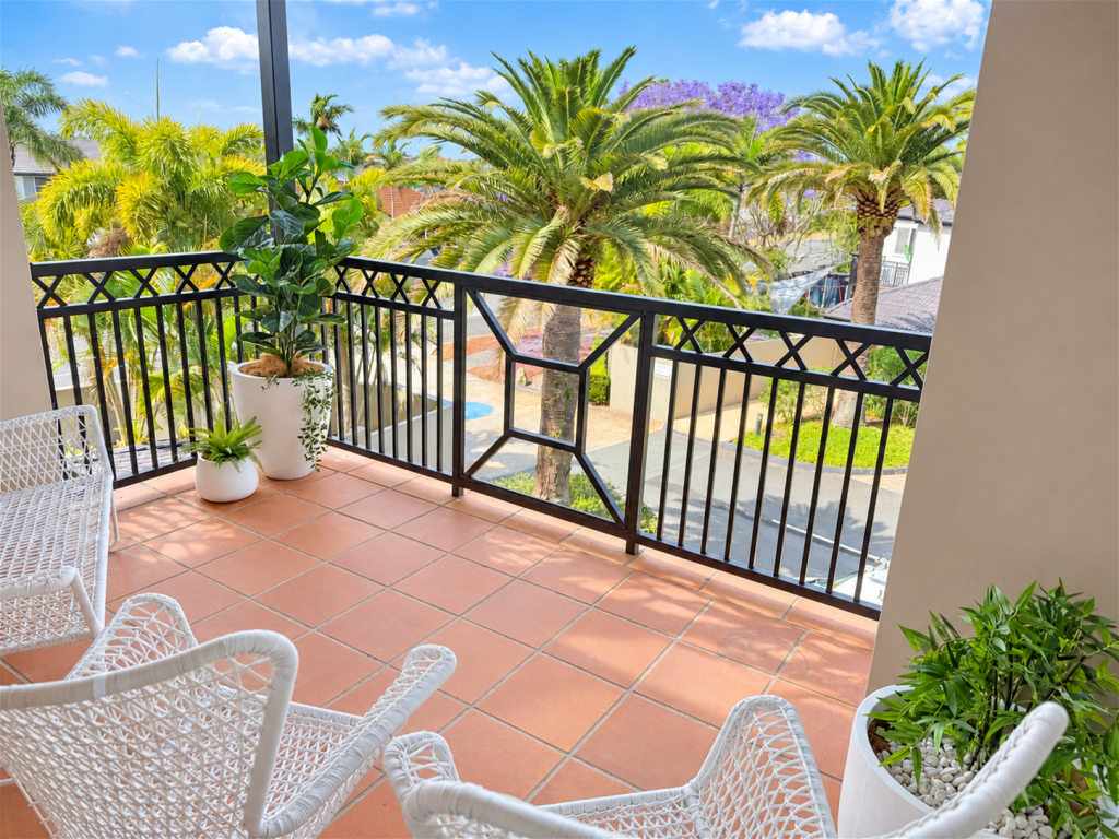 U55/88-98 Limetree Pde, Runaway Bay, QLD 4216