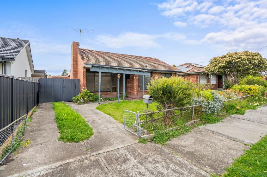 24 Landy Rd, Jacana, VIC 3047