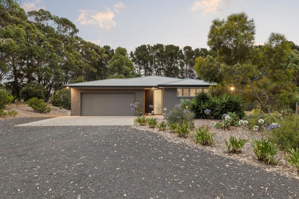 51 South Beach Rd, Torquay, VIC 3228