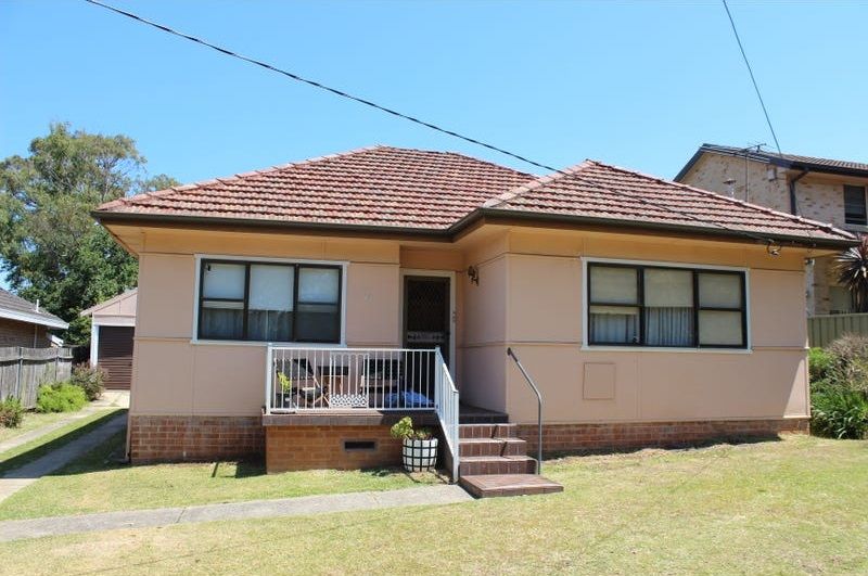 10 Dianella St, Caringbah, NSW 2229