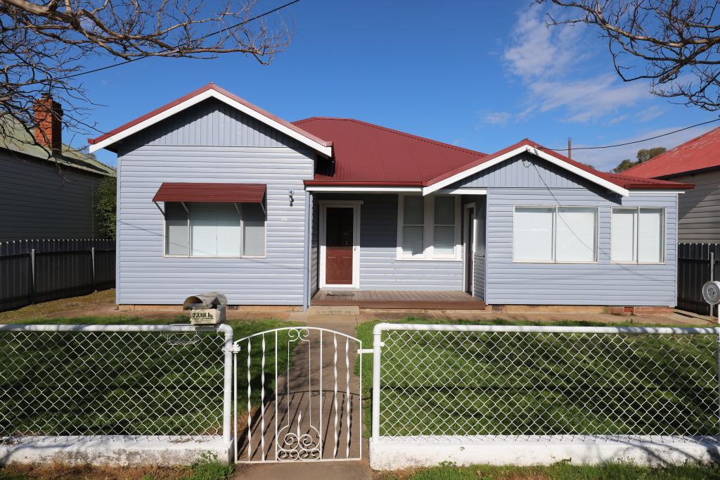 84 Berthong St, Cootamundra, NSW 2590