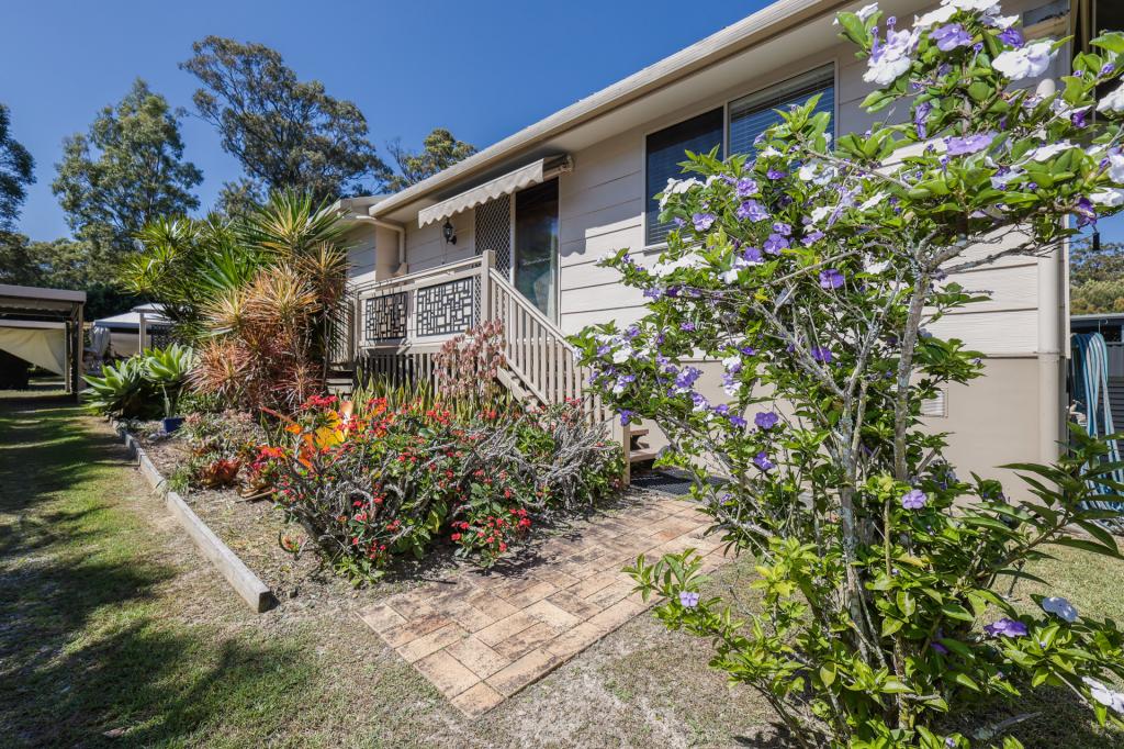 16 NATONE TCE, MACLEAY ISLAND, QLD 4184