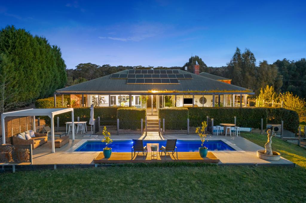 12 Taylor Ct, Invermay, VIC 3352