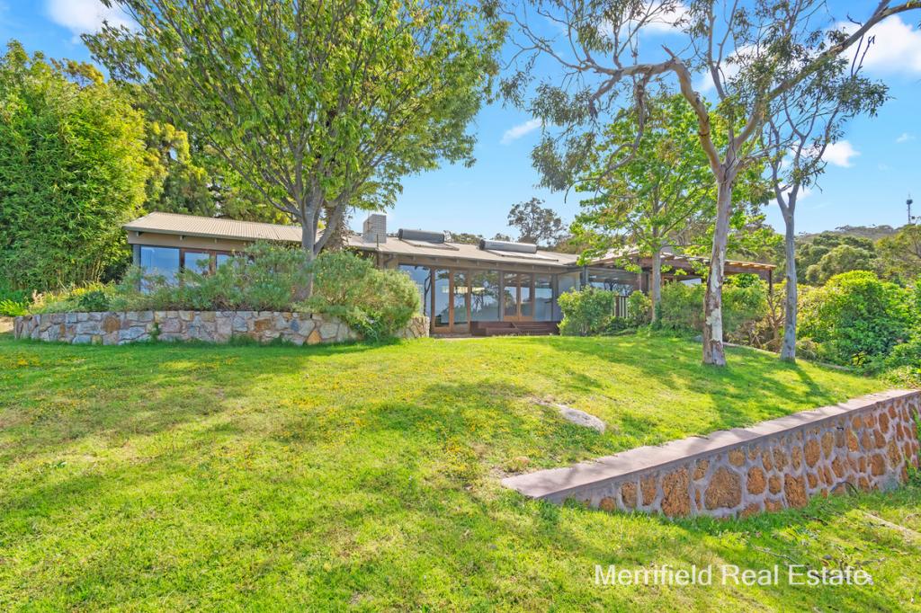 36 ROBINSON ST, MOUNT MELVILLE, WA 6330