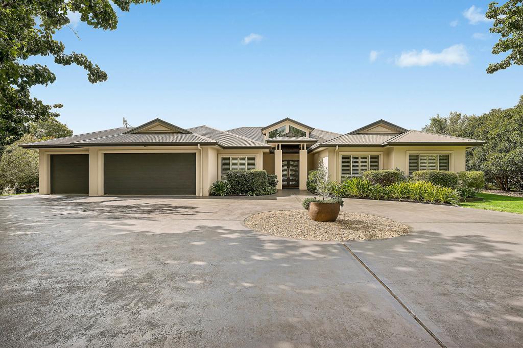 57 Robert Hoddle Gr, Bombira, NSW 2850
