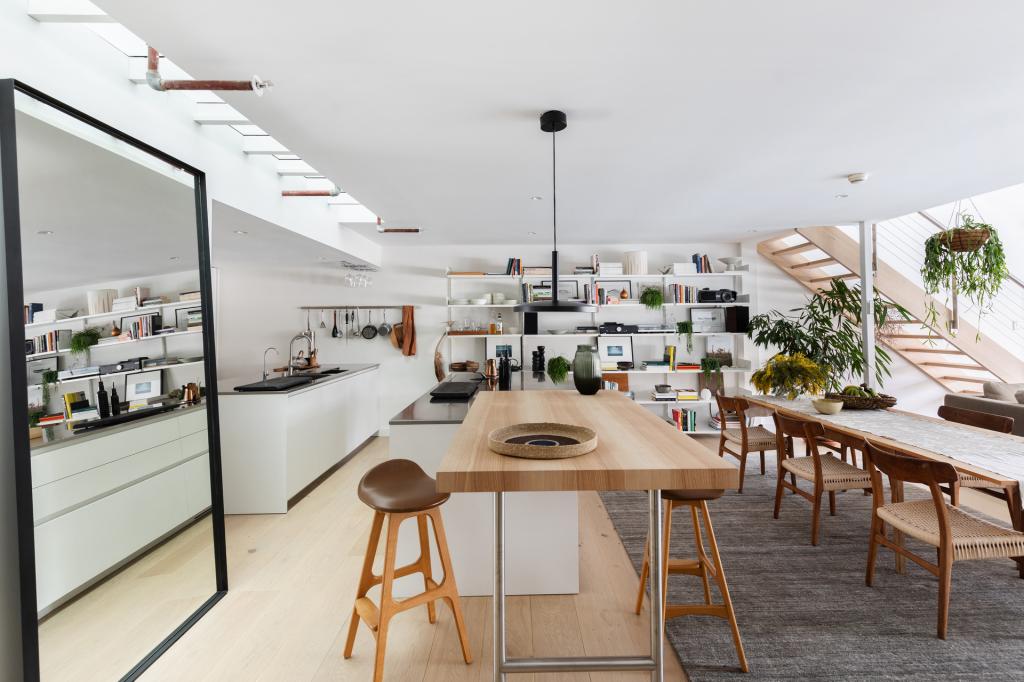 541/6 Cowper Wharf Rd, Woolloomooloo, NSW 2011