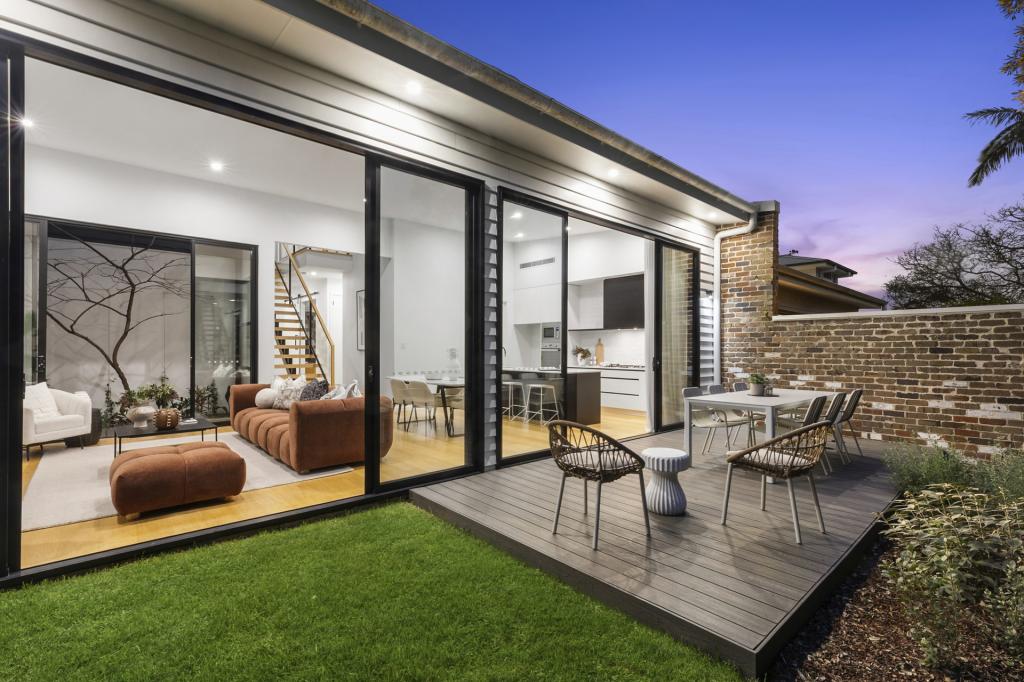 66b Jacaranda Rd, Caringbah South, NSW 2229