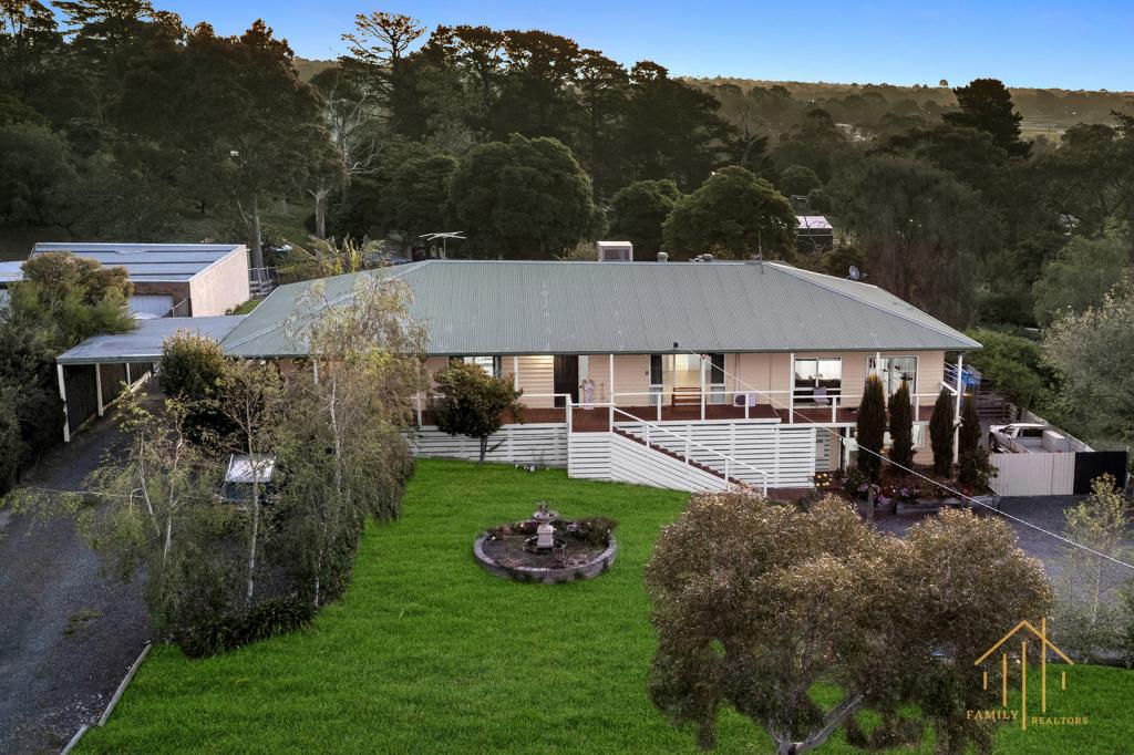 8 Stanhill Dr, Cranbourne South, VIC 3977