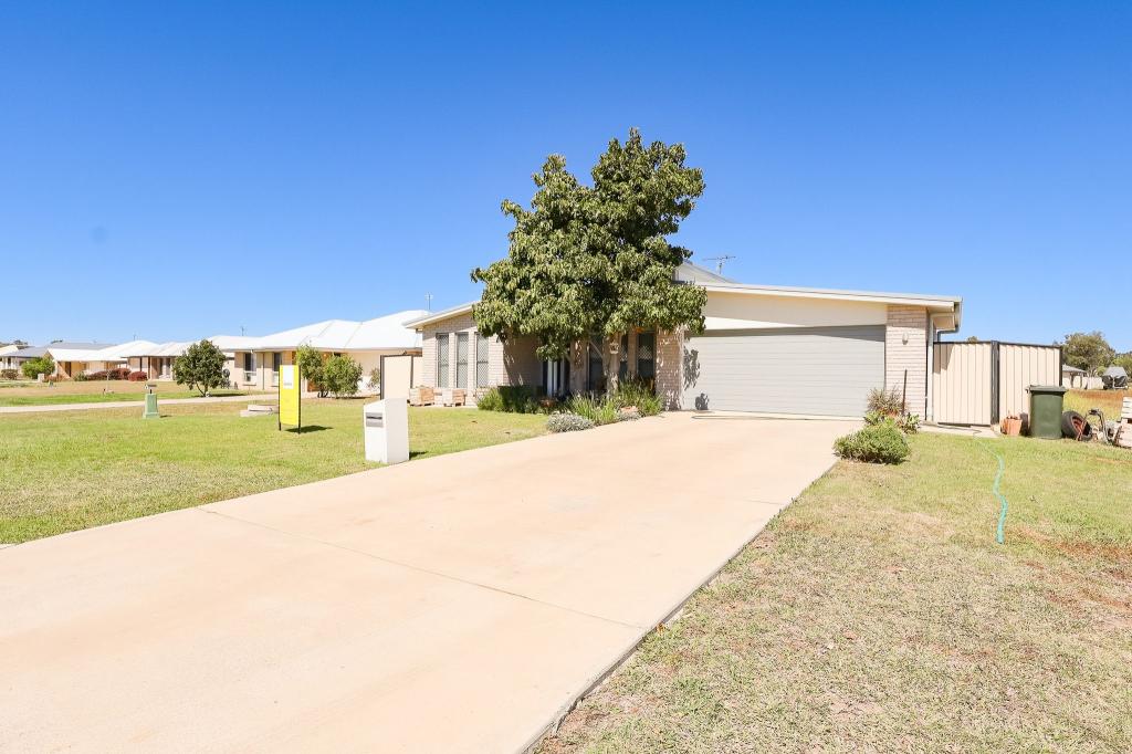 52 Howard St, Roma, QLD 4455