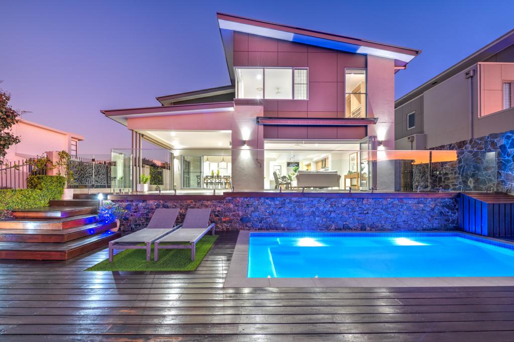 100 North Quay Cct, Hope Island, QLD 4212