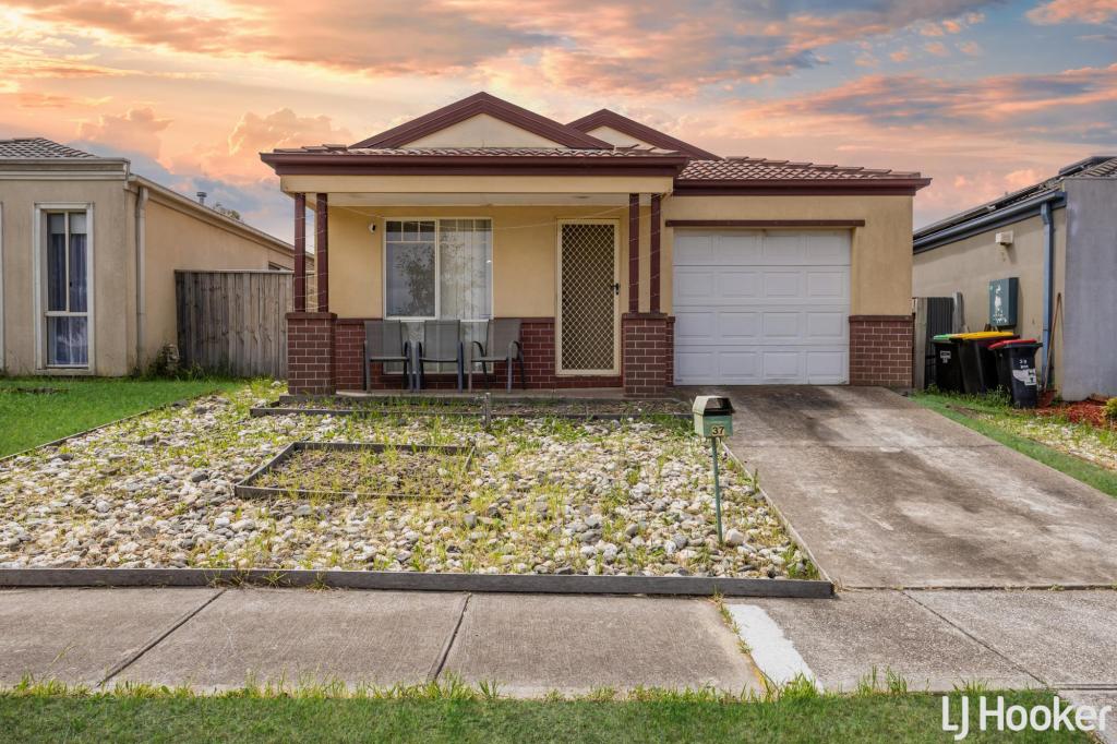 37 Sirius Way, Kurunjang, VIC 3337