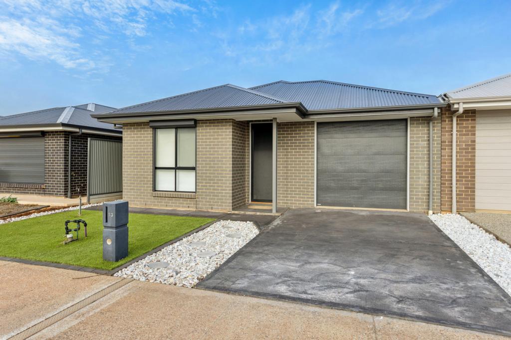 13 Parkdale Lane, Andrews Farm, SA 5114
