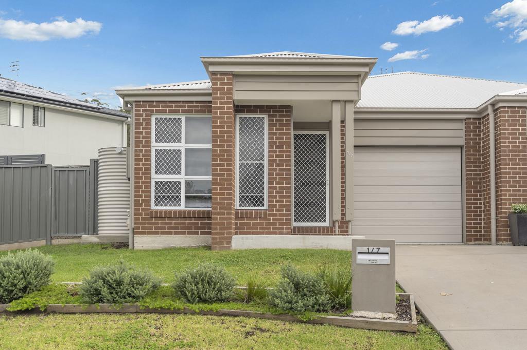 1/7 Heggie Cl, Cameron Park, NSW 2285